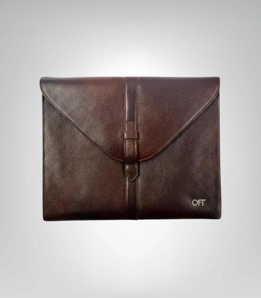 Envelope-style brown leather laptop sleeve for men and women