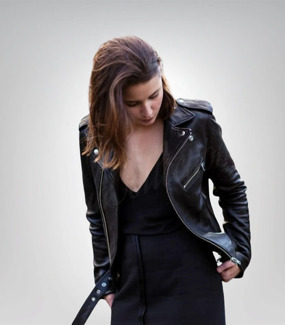 Short black leather blazer for women – street style fashion jacket