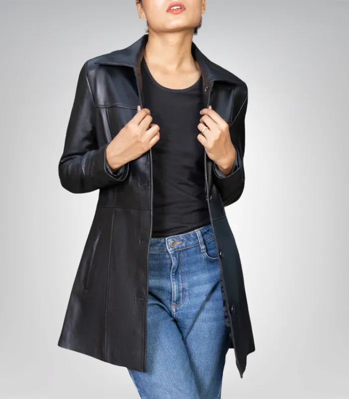 Classic women’s 3/4 leather car coat – perfect for elegant winter fashion