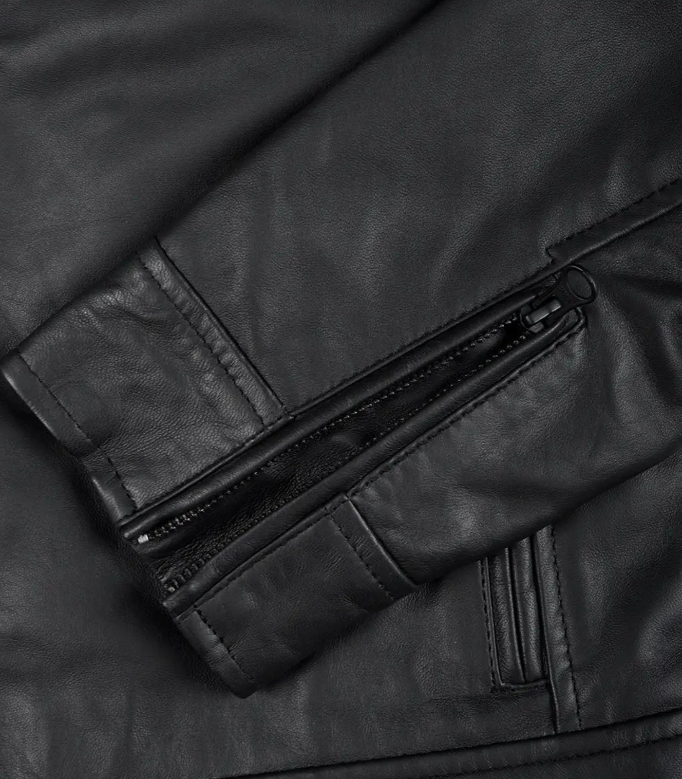 Trendy men’s black leather motorcycle jacket with matte finish